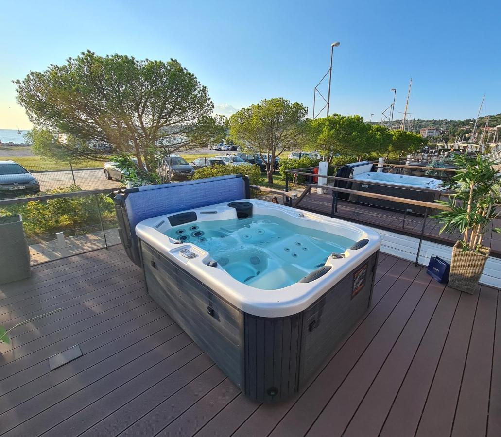 Marina Seahouse Brina Vila Portorož Exterior foto